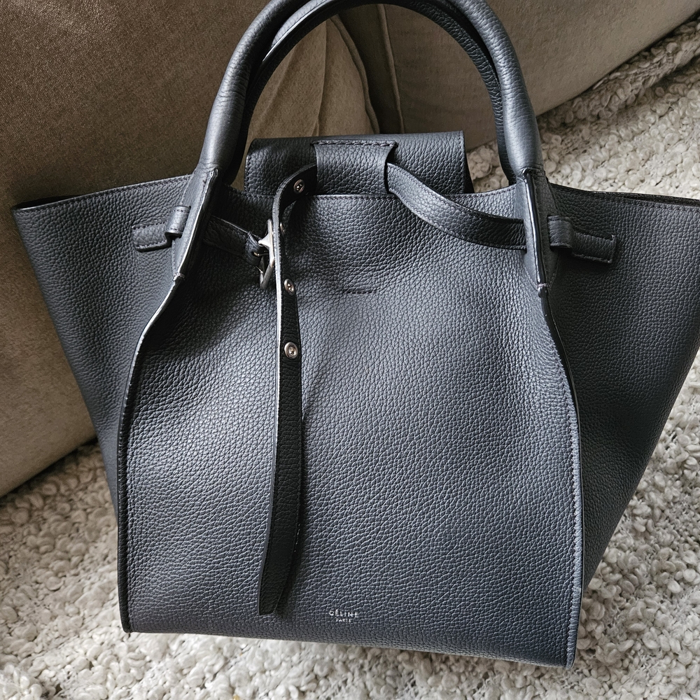 Celine Black Leather Tote Bag with Structured Design